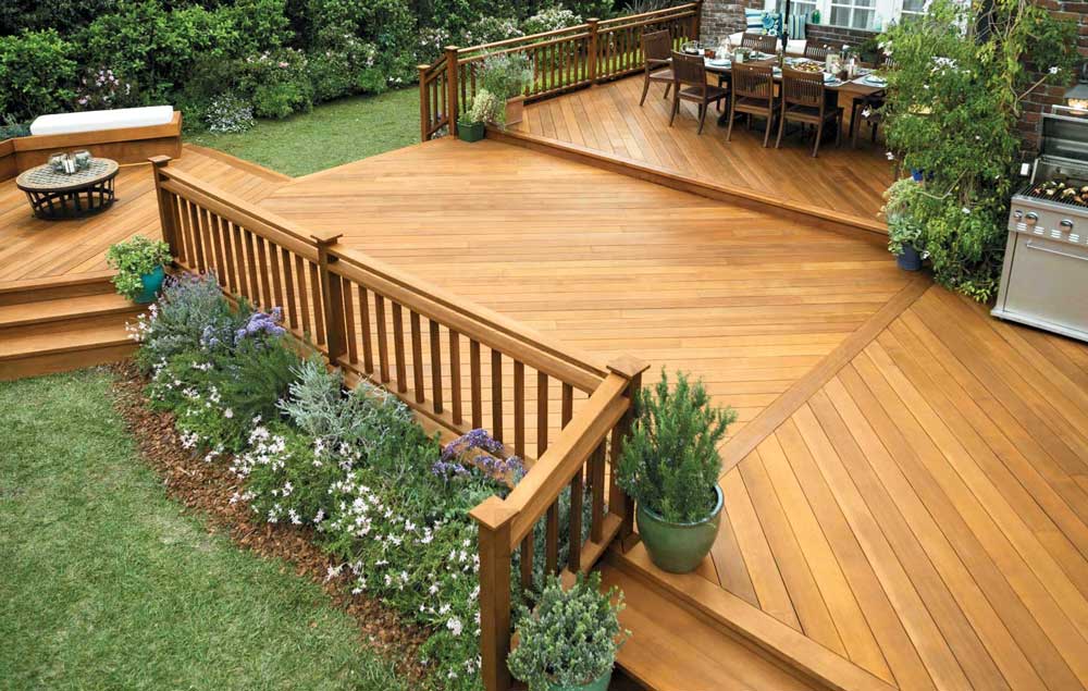 photo of a deck built by Envision Property Services